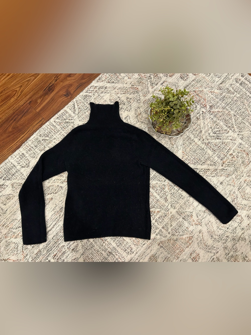 Abercrombie & Fitch Black Turtleneck Sweater - Women's